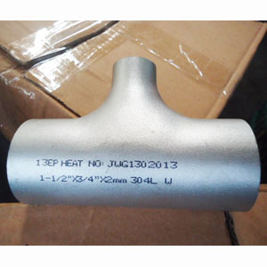 ANSI B16.9 Reducing Tee, ASTM A403, 1-1/2 × 3/4 Inch